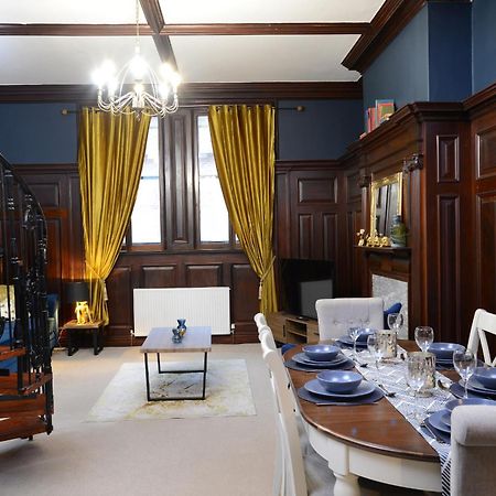 The Old Brewery Boardroom - Winchester City Centre - Unique Property - Free Parking - Sleeps 6 - By Xplus Stays 外观 照片