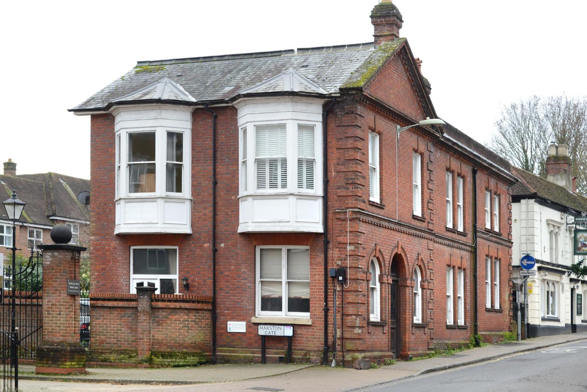 The Old Brewery Boardroom - Winchester City Centre - Unique Property - Free Parking - Sleeps 6 - By Xplus Stays 外观 照片